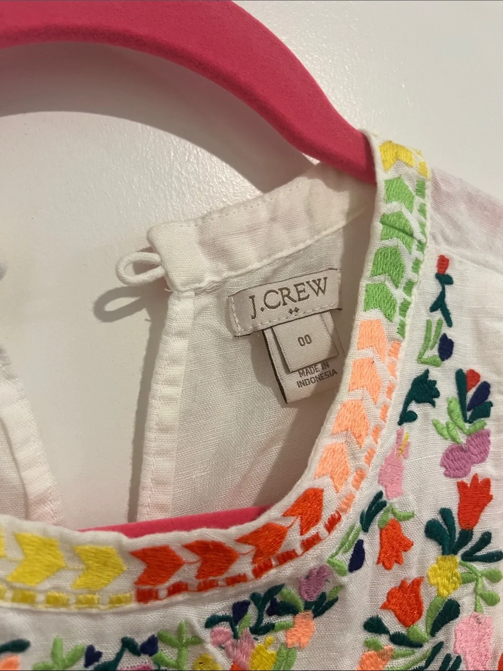 J. Crew White Embroidered Floral Sleeveless Top